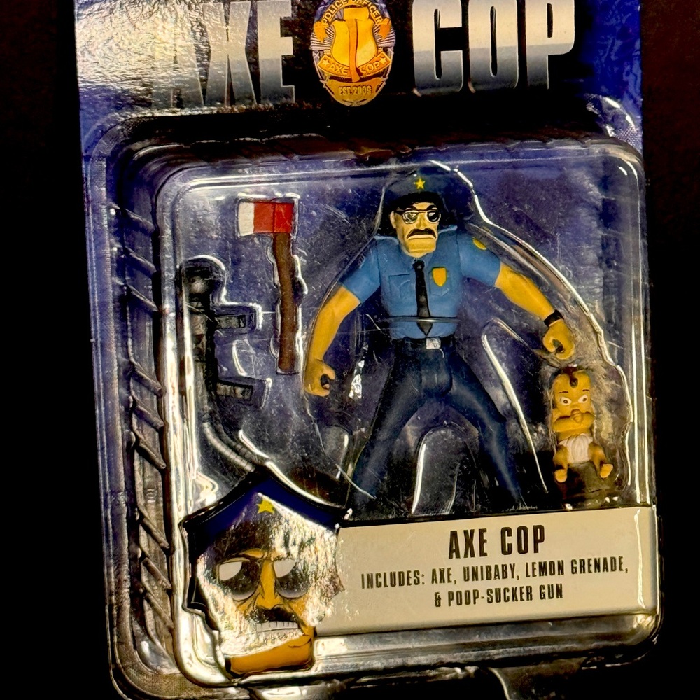 Mezco Axe Cop action figure